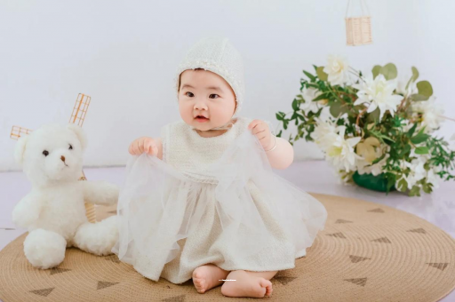 借卵生子机构宝宝过敏挂什么科
